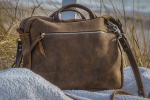 courier brown back seagrass